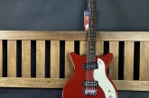 Danelectro 59x12 12 cordas Blood Red-2.jpg